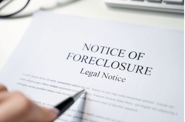How to Prepare for Your Initial Consultation with a Commercial Foreclosure Litigation Attorney/Lawyer